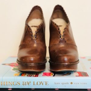 UGG Platform bootie heels, Women’s US size 5